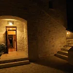 Apart Otel Kamares Villas 3*