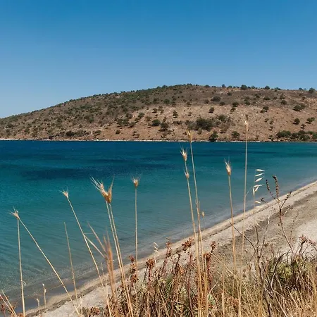 Kamares Villas Ξενοδοχείο με διαμερίσματα 3*