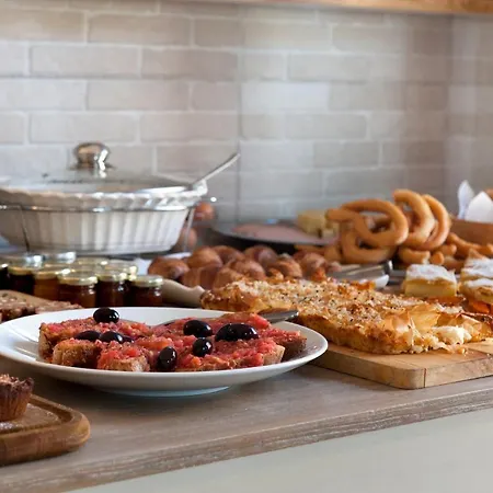 카마레스 빌라 아파트호텔 3*