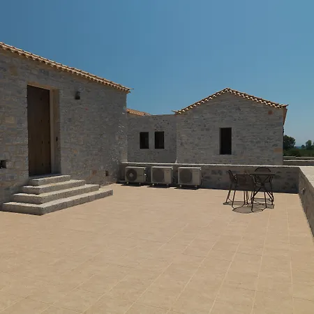Apartahotel Kamares Villas Kamáres