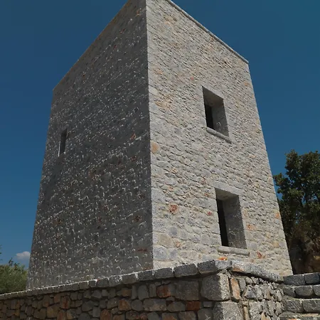 Ξενοδοχείο με διαμερίσματα Kamares Villas