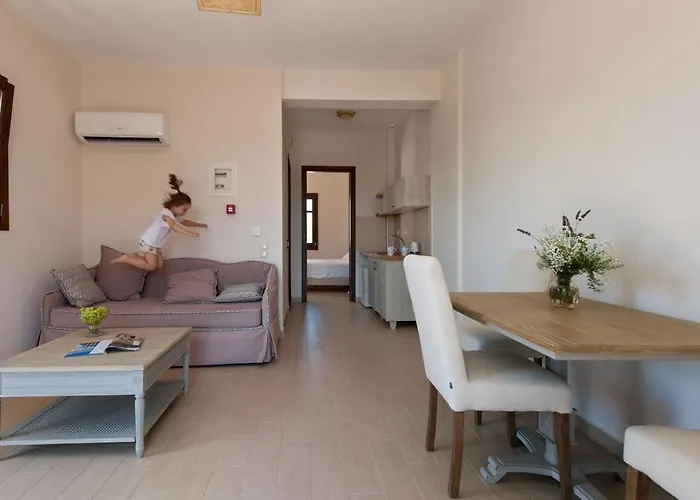 Lägenhetshotell Kamares Villas Kamáres